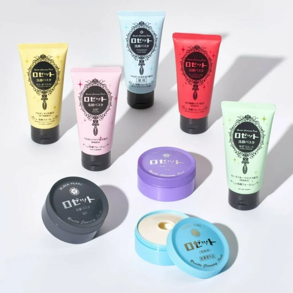 ผลิตภัณฑ์ Rosette Cleansing Paste ในบรรจุภัณฑ์กระปุกอันเป็นเอกลักษณ์